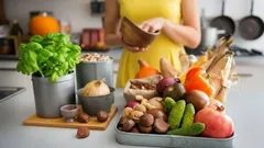 Oszczędzamy pieniądze i łatwo chudniemy: proste porady na zdrowe i tanie odżywianie jesienią