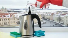 Jak skutecznie usunąć kamień z czajnika – sprawdzone domowe sposoby i triki