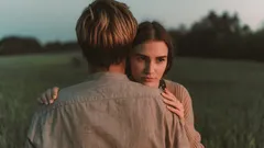 Dlaczego powtarzamy te same błędy w związkach – jak je pokonać: porady psychologa